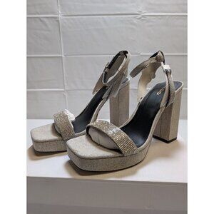 Aldo Diedra Platform Silver Sandal Size 10 Brand New in Box